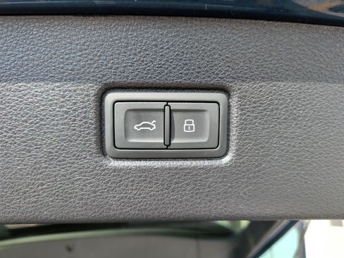 Used 2019 Audi Q7 2.0T Premium Plus w/ Premium Plus Package image 37