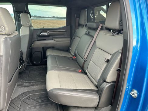 Used 2024 Chevrolet Silverado 1500 ZR2 w/ Technology Package image 22