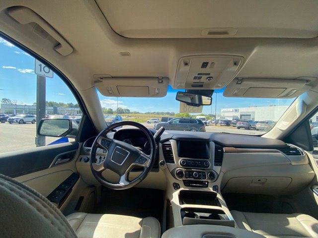 Used 2019 GMC Yukon Denali w/ Denali Ultimate Package AWD/4WD image 9