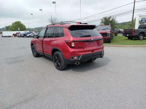 Used 2024 Honda Passport Black Edition image 5