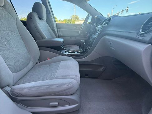 Used 2017 Buick Enclave Convenience FWD image 45