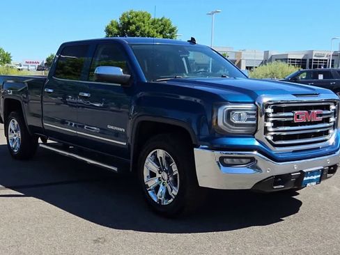Used 2018 GMC Sierra 1500 SLT AWD/4WD image 2