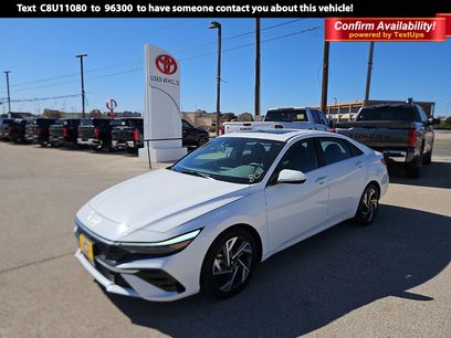 Used 2025 Hyundai Elantra SEL