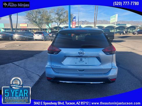 Used 2018 Nissan Rogue S w/ S Value Package image 12