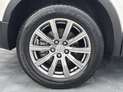 Used 2023 Cadillac XT4 Premium Luxury FWD image 20