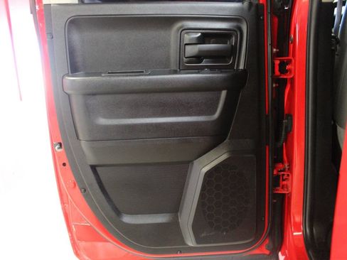 Used 2020 RAM 1500 Tradesman w/ Tradesman SXT Package RWD image 15