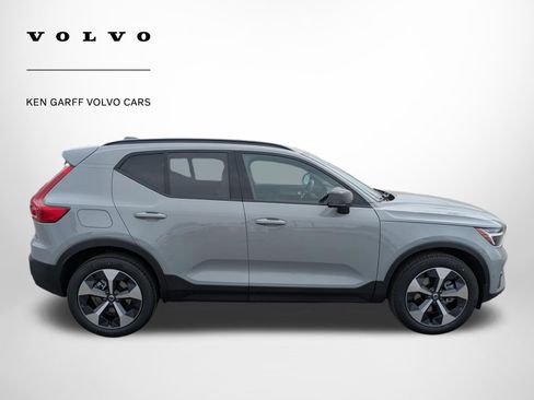 New 2026 Volvo XC40 B5 Plus w/ Protection Package Premier AWD/4WD image 2