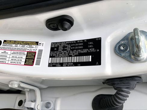 Used 2021 Toyota Highlander Platinum image 34