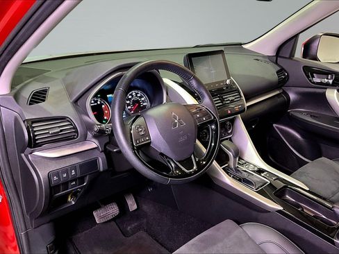 Used 2025 Mitsubishi Eclipse Cross SE image 17