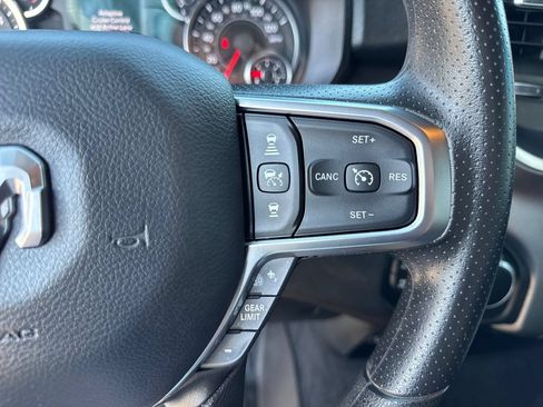 Used 2025 RAM 1500 Big Horn AWD/4WD image 23