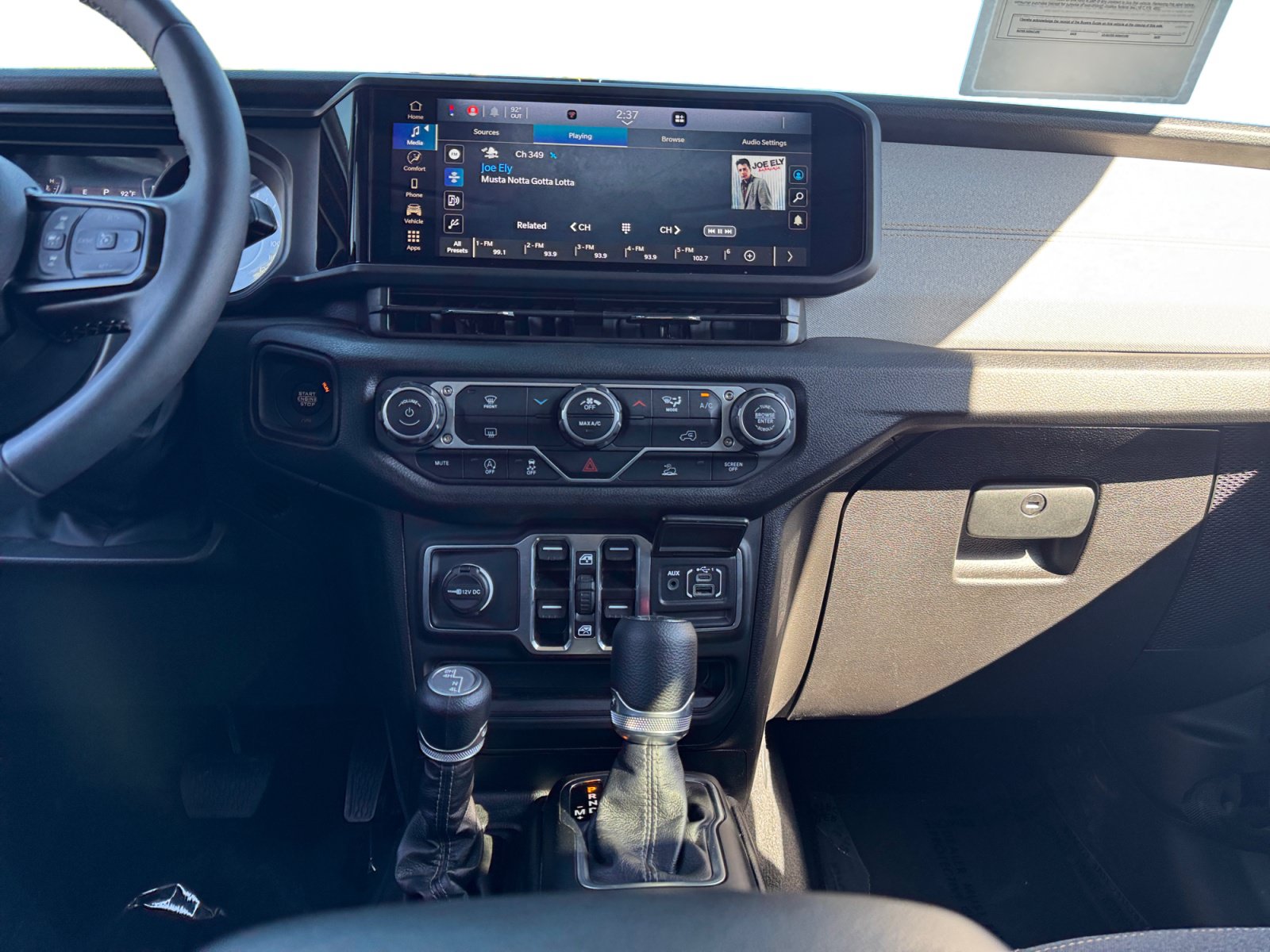 Used 2025 Jeep Wrangler Unlimited Sport AWD/4WD image 11