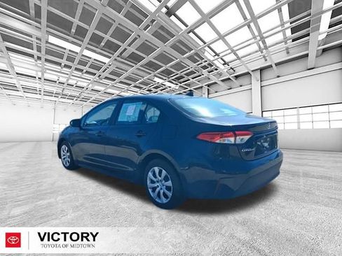 Certified 2025 Toyota Corolla LE image 5