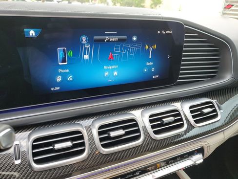 Used 2025 Mercedes-Benz GLE 63 AMG S image 27