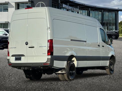 New 2026 Mercedes-Benz Sprinter 3500 image 4