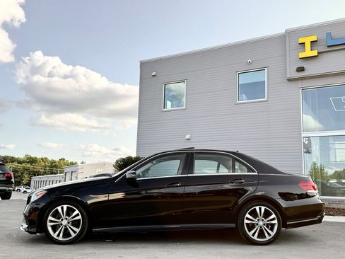 Used 2016 Mercedes-Benz E 350 Sedan image 12