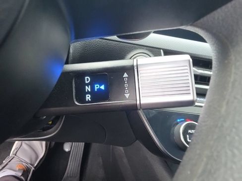 Used 2025 Hyundai Sonata SEL FWD image 28