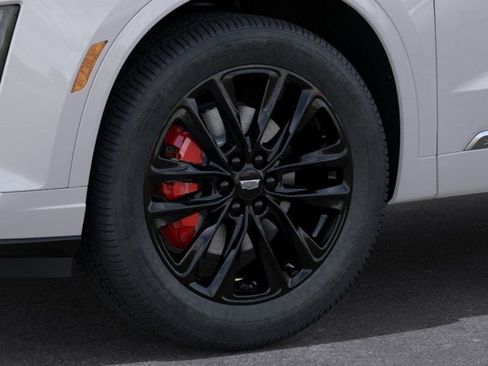 New 2025 Cadillac XT6 Sport w/ LPO, Floor Liner Package image 9