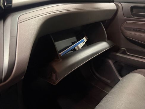 Used 2018 Honda Odyssey EX image 38