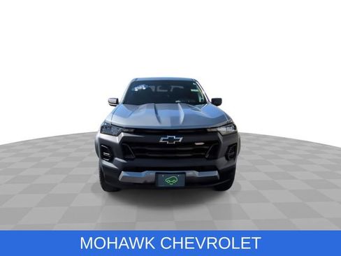Used 2023 Chevrolet Colorado Trail Boss w/ Advanced Trailering Package AWD/4WD image 2