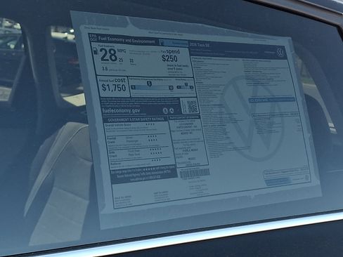 New 2026 Volkswagen Taos SE AWD/4WD image 19