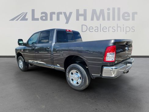 New 2024 RAM 2500 Tradesman w/ Chrome Appearance Group image 3
