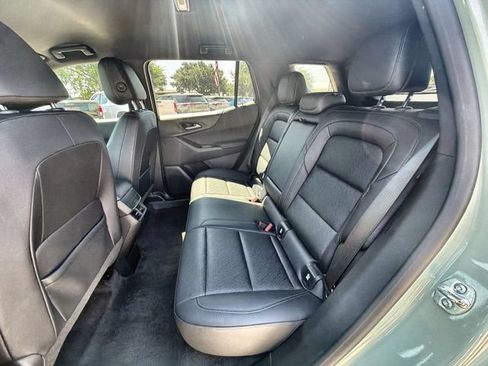 Certified 2025 Chevrolet Equinox LT w/ Convenience Package II FWD image 24
