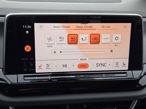 New 2026 Volkswagen Atlas Peak Edition image 16