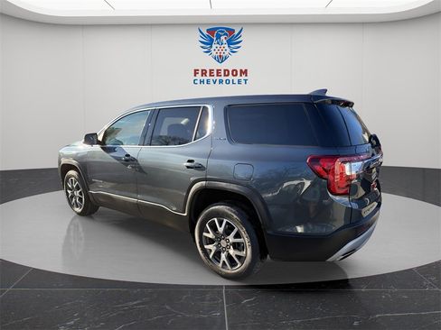 Used 2020 GMC Acadia SLE image 3