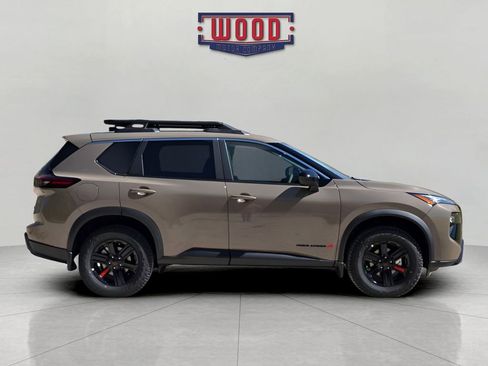 New 2026 Nissan Rogue SV image 2