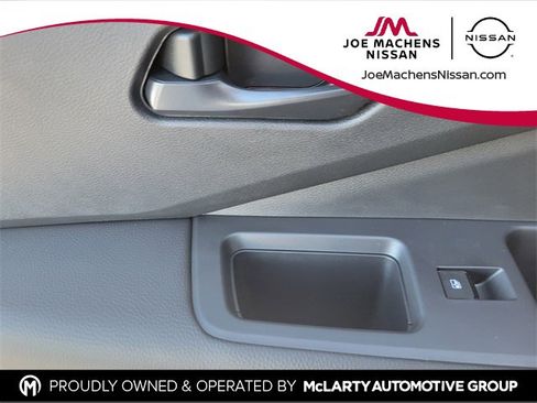 New 2025 Nissan Pathfinder SV w/ Black Appearance Package image 16