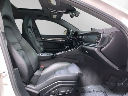 Used 2023 Porsche Panamera 4 Platinum Edition w/ Assistance Package AWD/4WD image 22