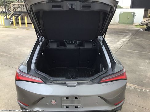 Used 2024 Acura Integra A-Spec w/ Technology Package FWD image 10