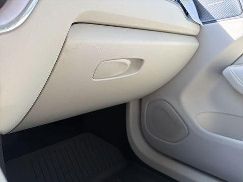 New 2026 Volvo XC60 B5 Ultra w/ Protection Package Premier image 61