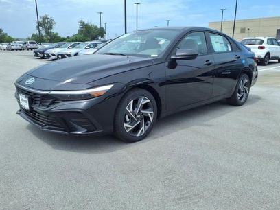 New 2025 Hyundai Elantra Sport