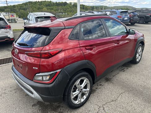 Certified 2023 Hyundai Kona SEL w/ Convenience Package AWD/4WD image 9