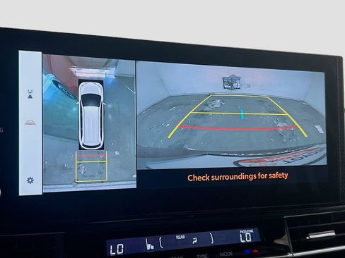 New 2026 Toyota Sienna Platinum image 12