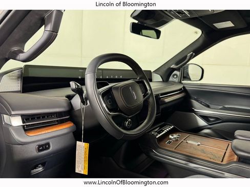 New 2026 Lincoln Navigator Black Label AWD/4WD image 42