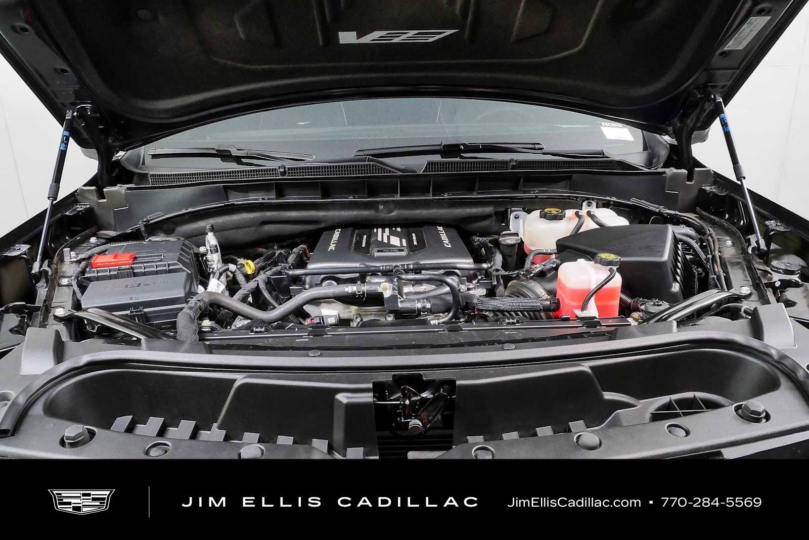 Certified 2025 Cadillac Escalade V AWD/4WD image 38