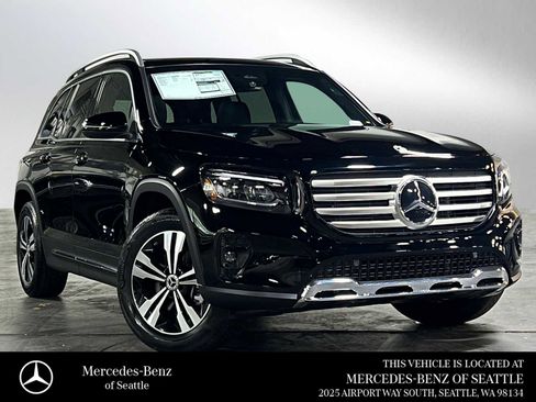 New 2026 Mercedes-Benz GLB 250 4MATIC image 1