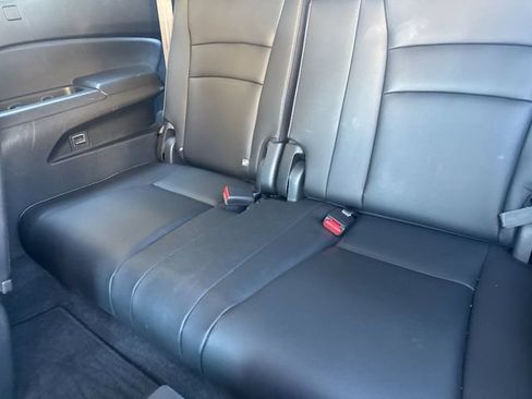 Used 2021 Honda Pilot Elite image 14