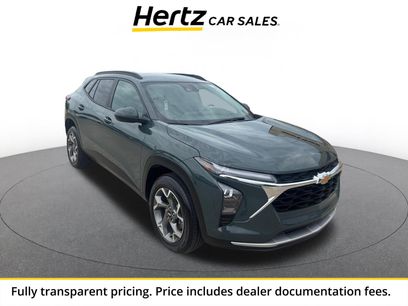 Used 2025 Chevrolet Trax LT