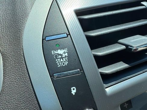 Used 2017 Lincoln MKZ Select w/ Technology Package FWD image 22