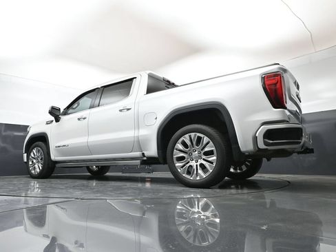 Used 2020 GMC Sierra 1500 Denali w/ Denali Ultimate Package AWD/4WD image 57