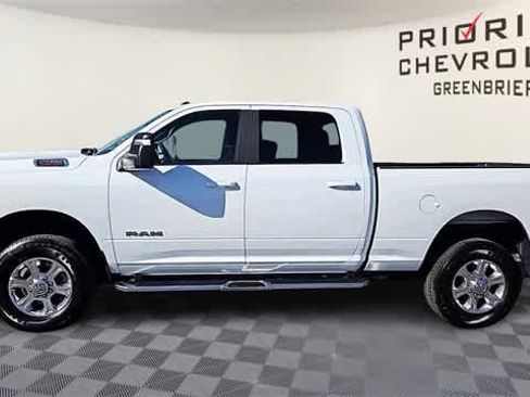 Used 2024 RAM 2500 Big Horn w/ Sport Appearance Package image 5