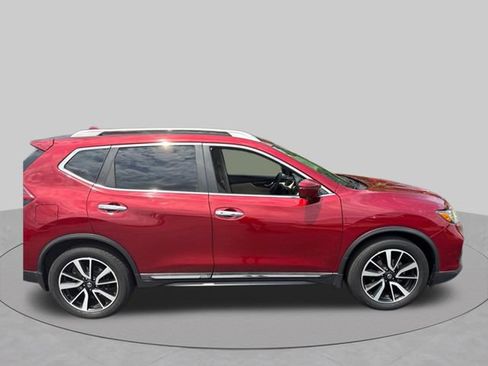 Used 2020 Nissan Rogue SL w/ Premium Package FWD image 2