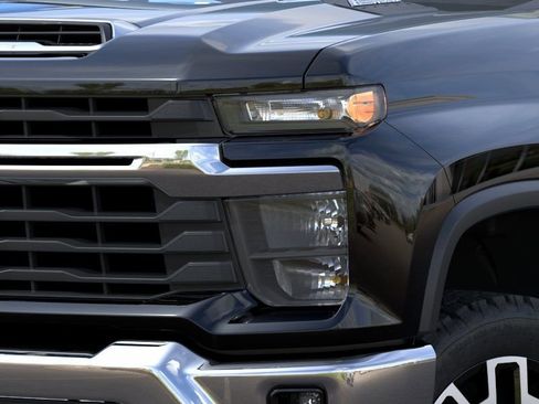 New 2026 Chevrolet Silverado 2500 LT w/ Convenience Package AWD/4WD image 10