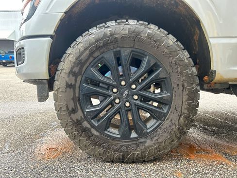 Used 2025 Ford F150 XLT w/ Equipment Group 303A High AWD/4WD image 7