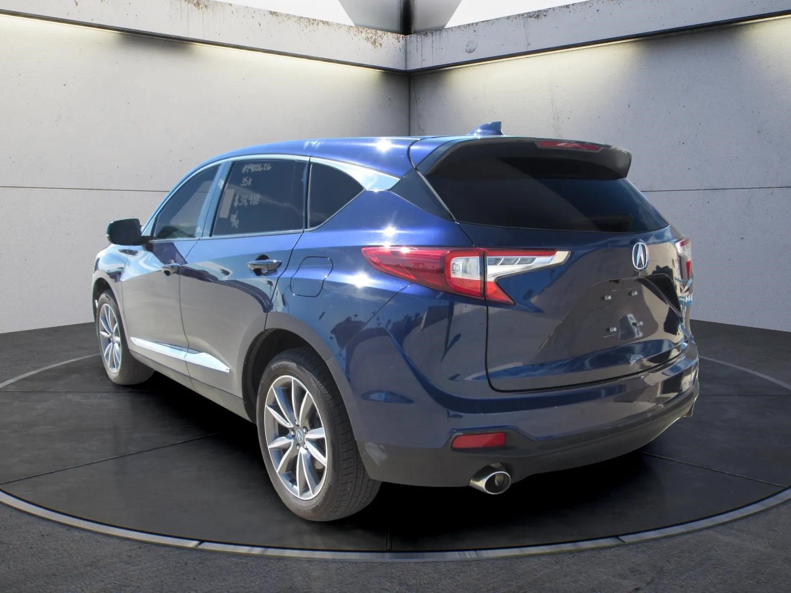 Used 2021 Acura RDX w/ Technology Package FWD image 4