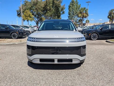 New 2026 Hyundai Ioniq 9 Limited image 10