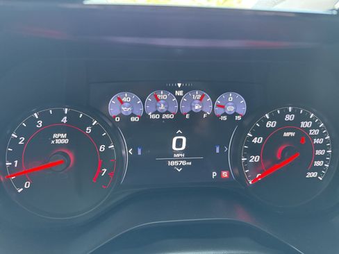 Used 2019 Chevrolet Camaro ZL1 image 13